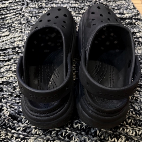 Classic Black Clog Sandals Crocs Stomp Lined Platform Clog - Black main image 8